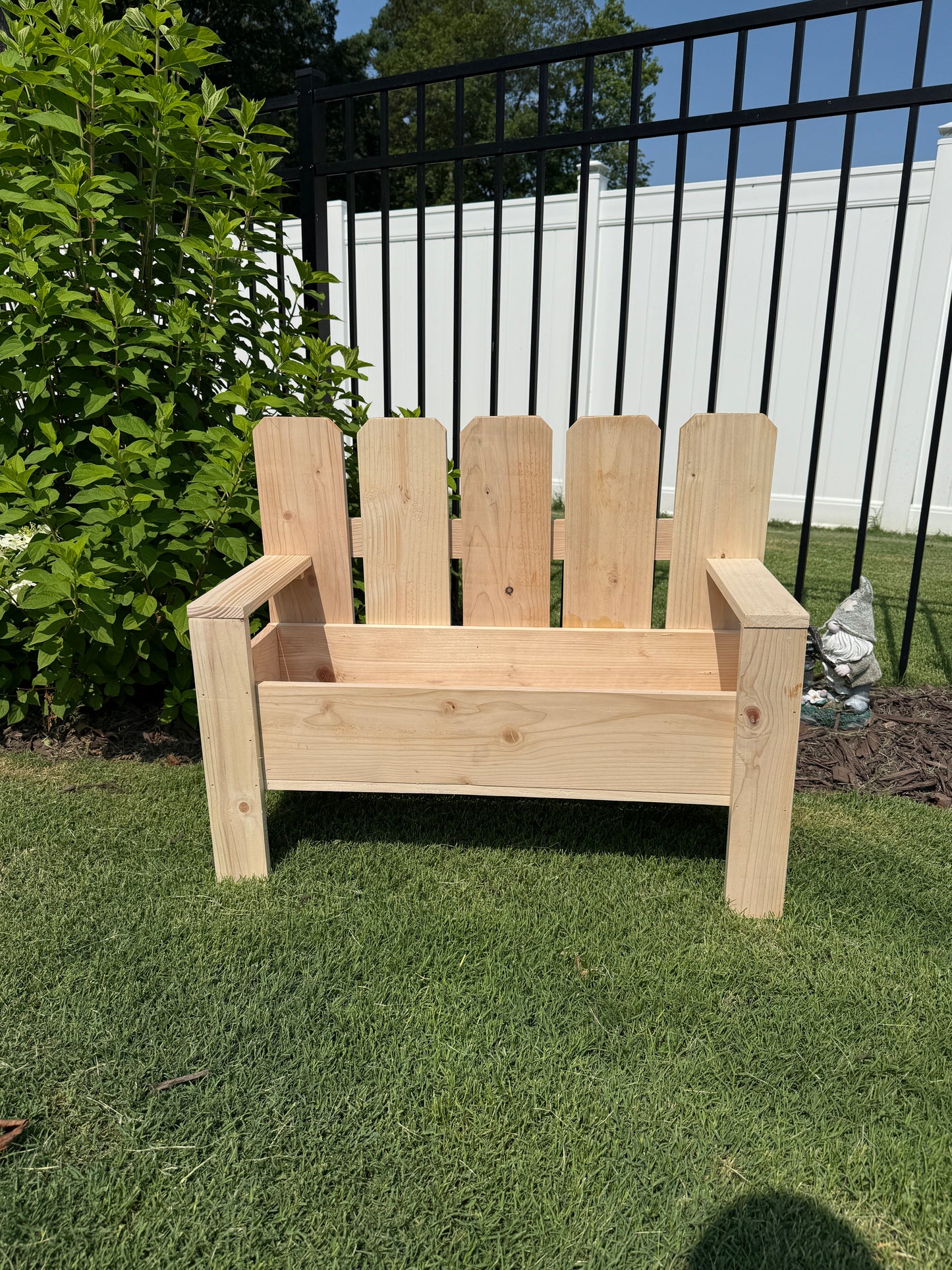 Cedar Bench Planter