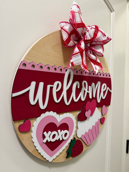 Door Hanger - Welcome Cupcake