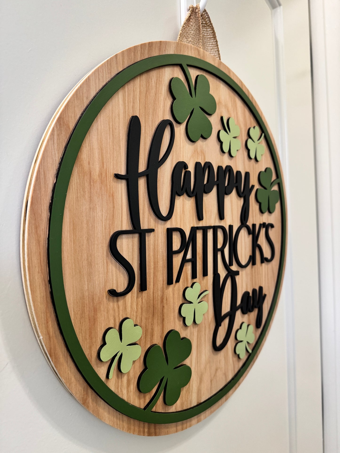 Door Hanger - Happy St. Patricks Day (white)