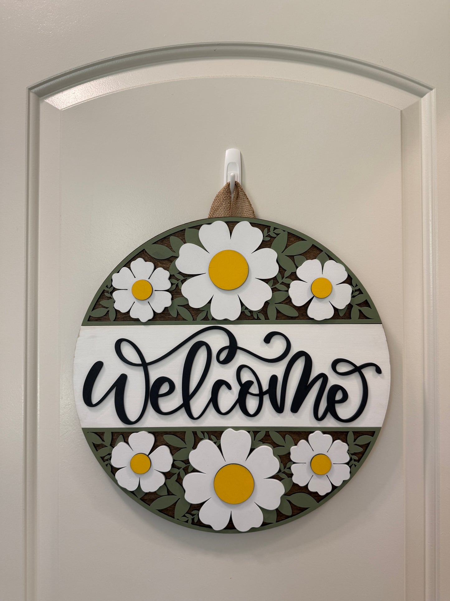 Door Hanger - Welcome Daisy