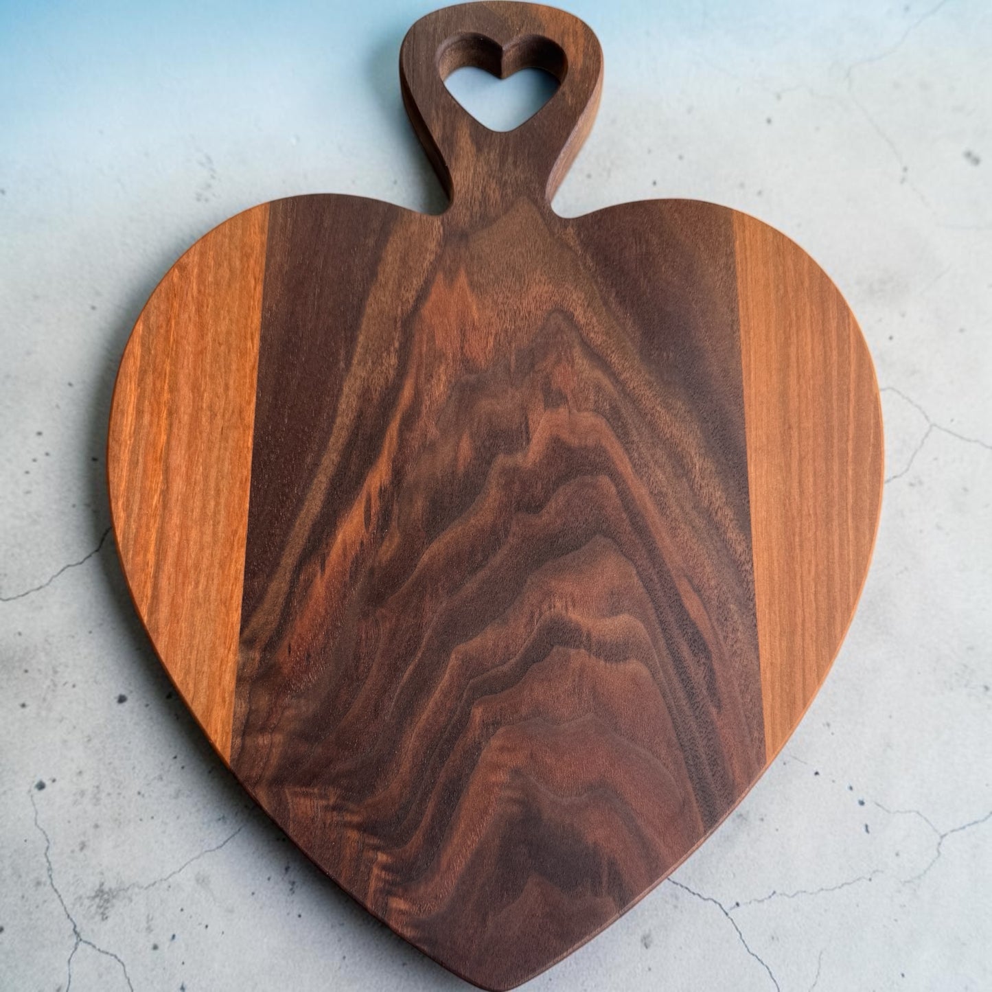 Cutting Board - Hearts & Thoughts