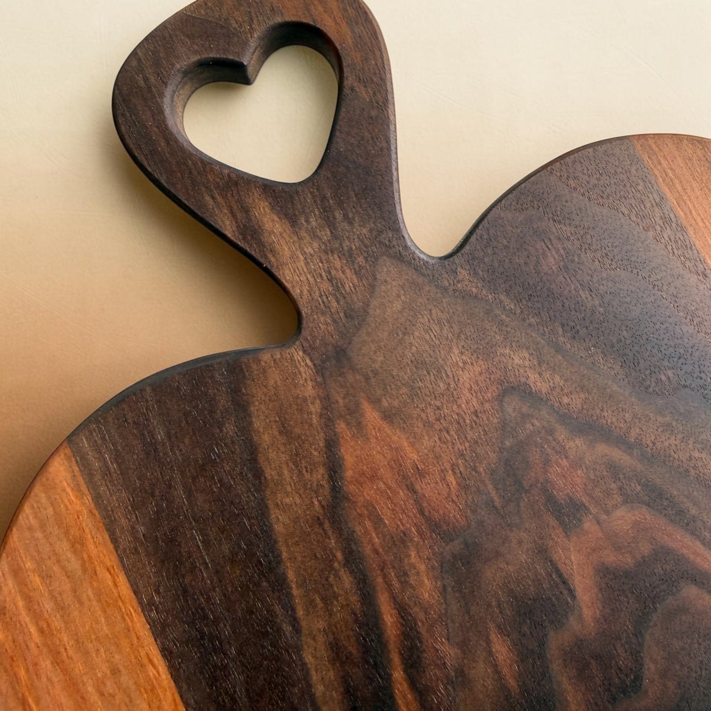 Cutting Board - Hearts & Thoughts