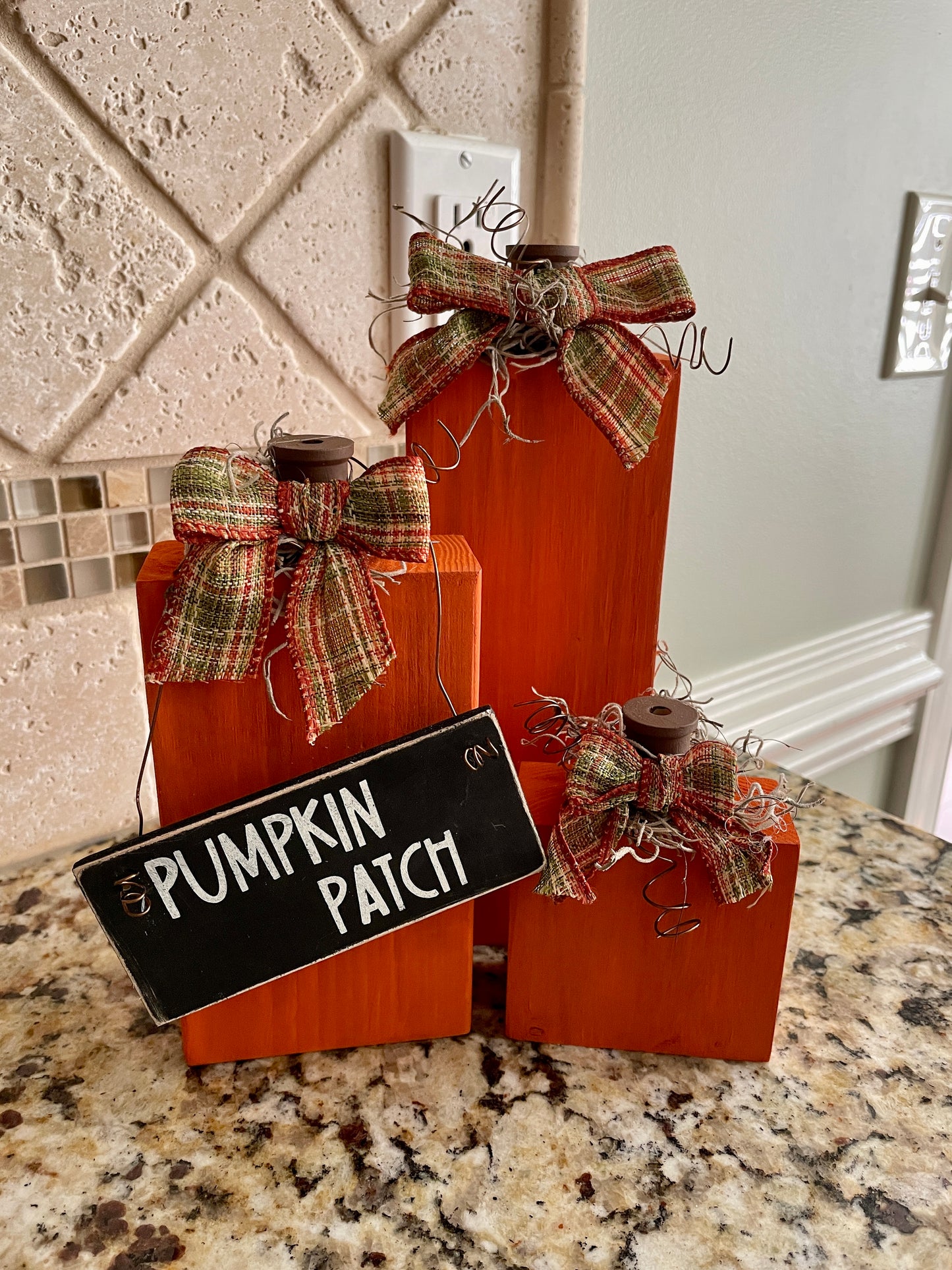Wood Pumpkin set of 3