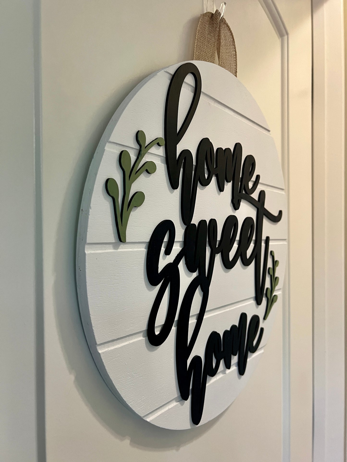 Door Hanger - Home Sweet Home w/ Laurels